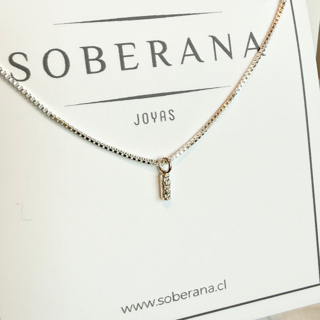 Collar Letra Mini