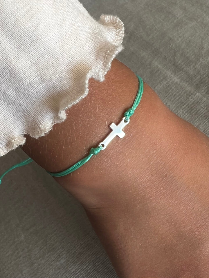 Pulsera Cruz Conectora Cordón