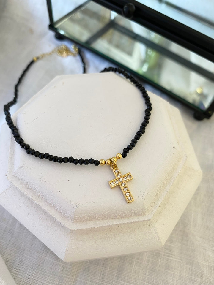 Collar Onix Cruz Gold